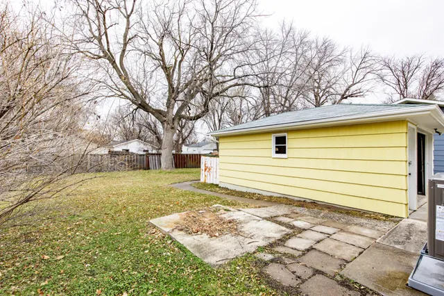 $105,000 | 723 13th Street North, Moorhead, MN 56560