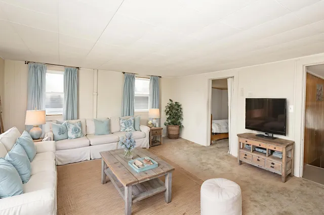 $105,000 | 723 13th Street North, Moorhead, MN 56560