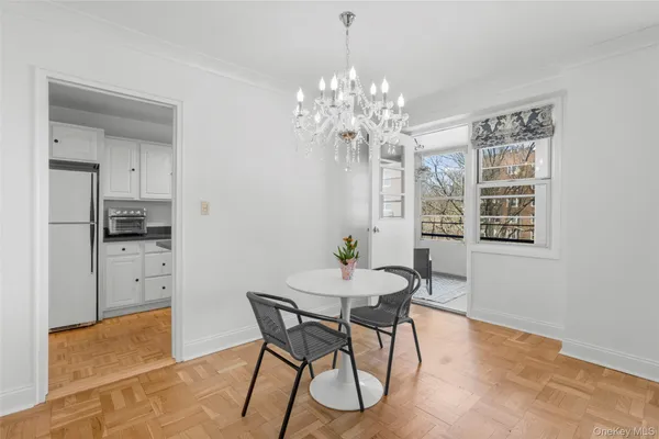 $349,000 | 3 Washington Square, Unit 4D, Larchmont, NY 10538