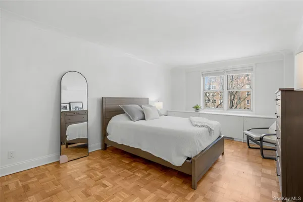 $349,000 | 3 Washington Square, Unit 4D, Larchmont, NY 10538