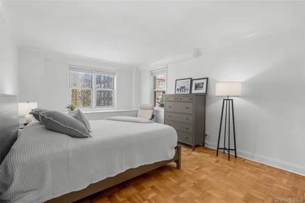$349,000 | 3 Washington Square, Unit 4D, Larchmont, NY 10538