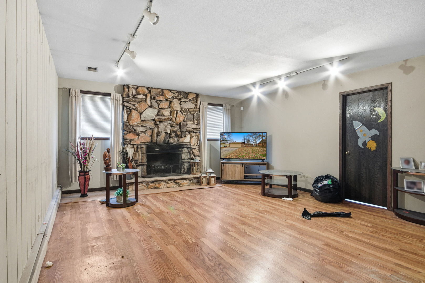 18341 Poplar Avenue Homewood, IL 60430 - Photo 14 of 27