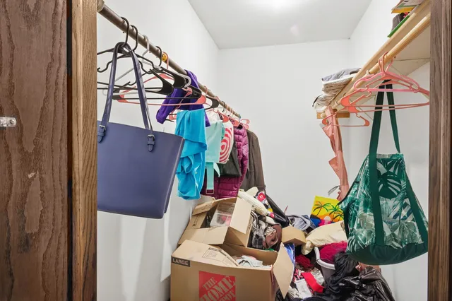 $359,999 | 18341 Poplar Avenue, Homewood, IL 60430