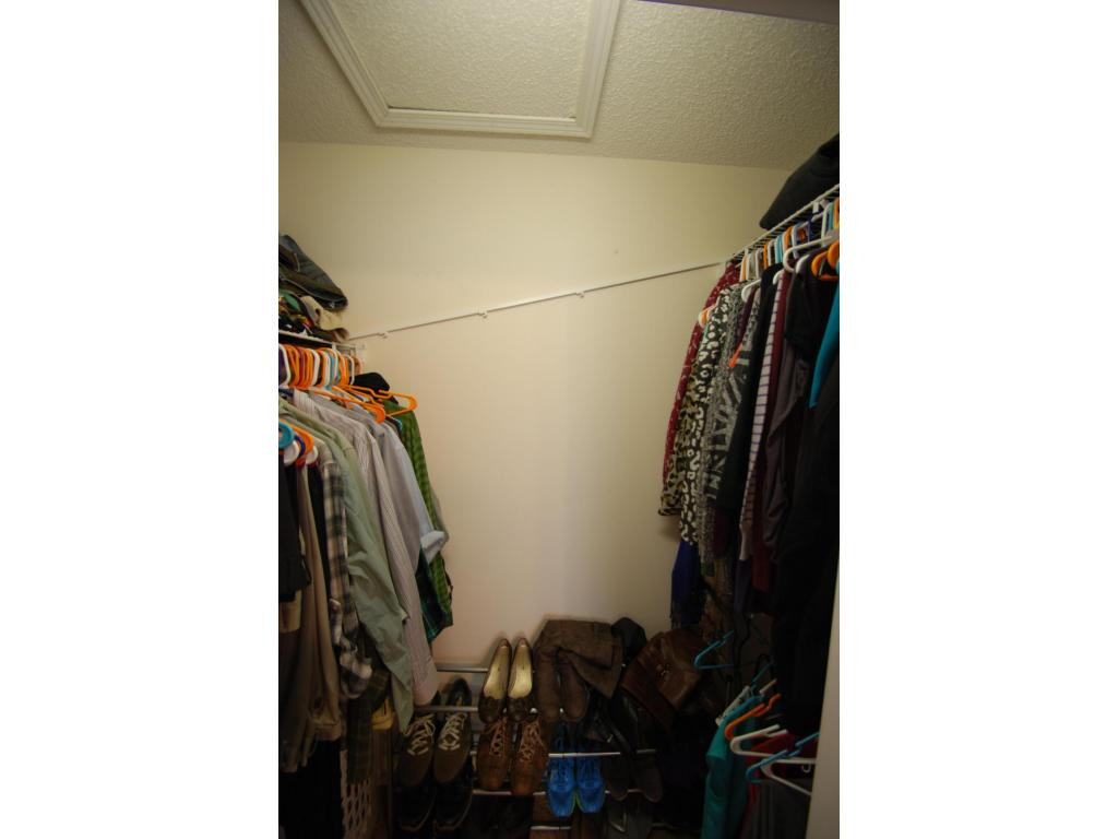 29 Maple Ridge Court Jonesborough, TN 37659 - Photo 12 of 20 Master Closet