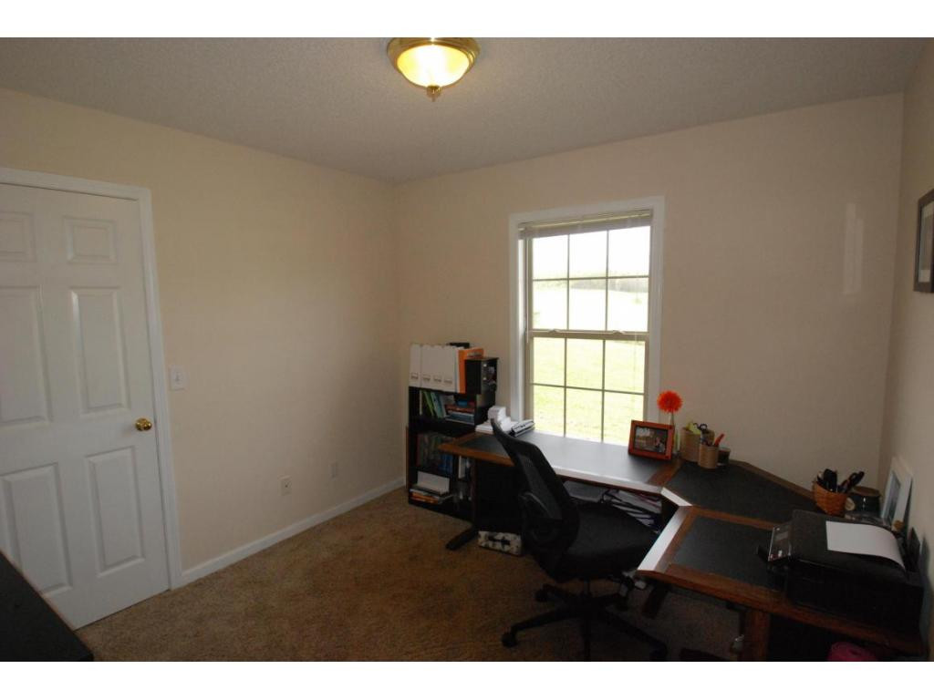 29 Maple Ridge Court Jonesborough, TN 37659 - Photo 15 of 20 Bedroom 2