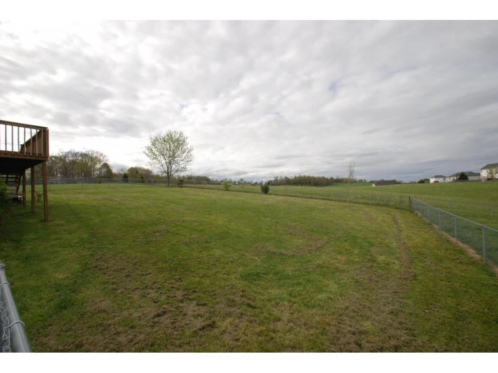 29 Maple Ridge Court Jonesborough, TN 37659 - Photo 20 of 20 Fenced Backyard