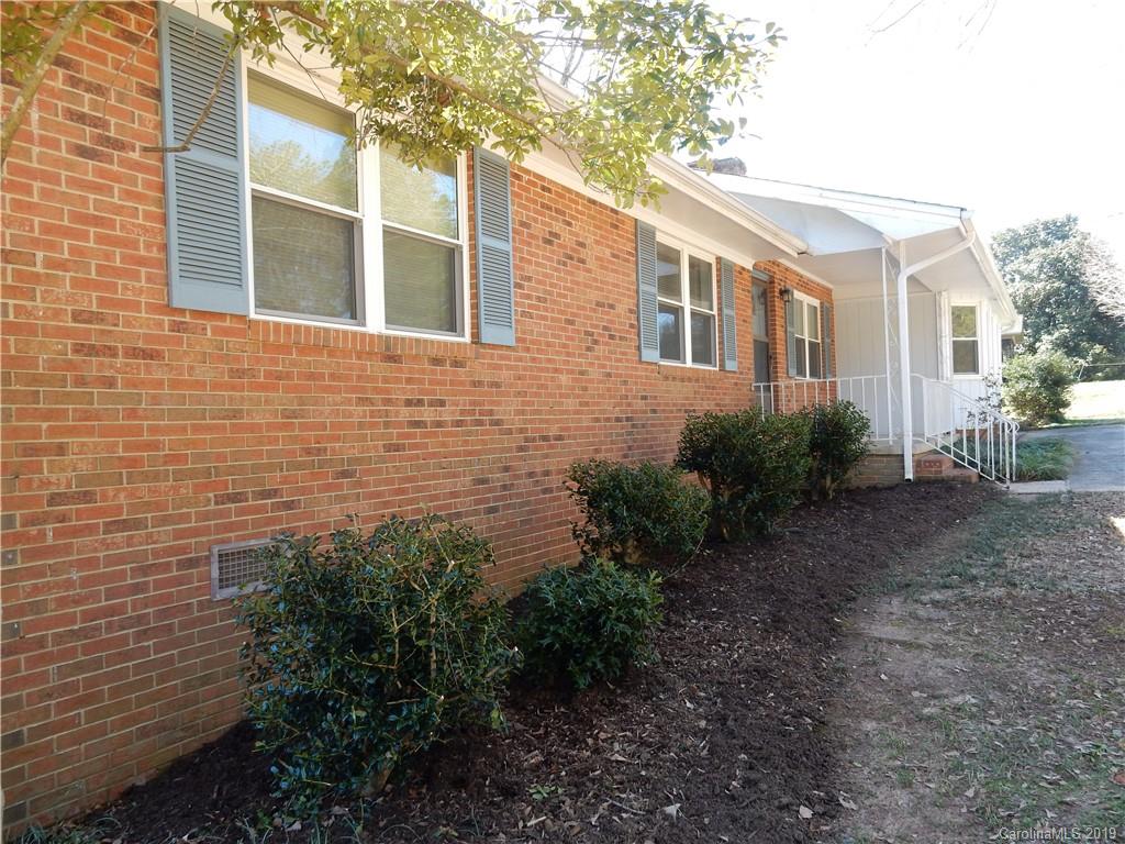 304 Wilson Road Shelby, NC 28152 - Photo 3 of 22 Gallery Image 3