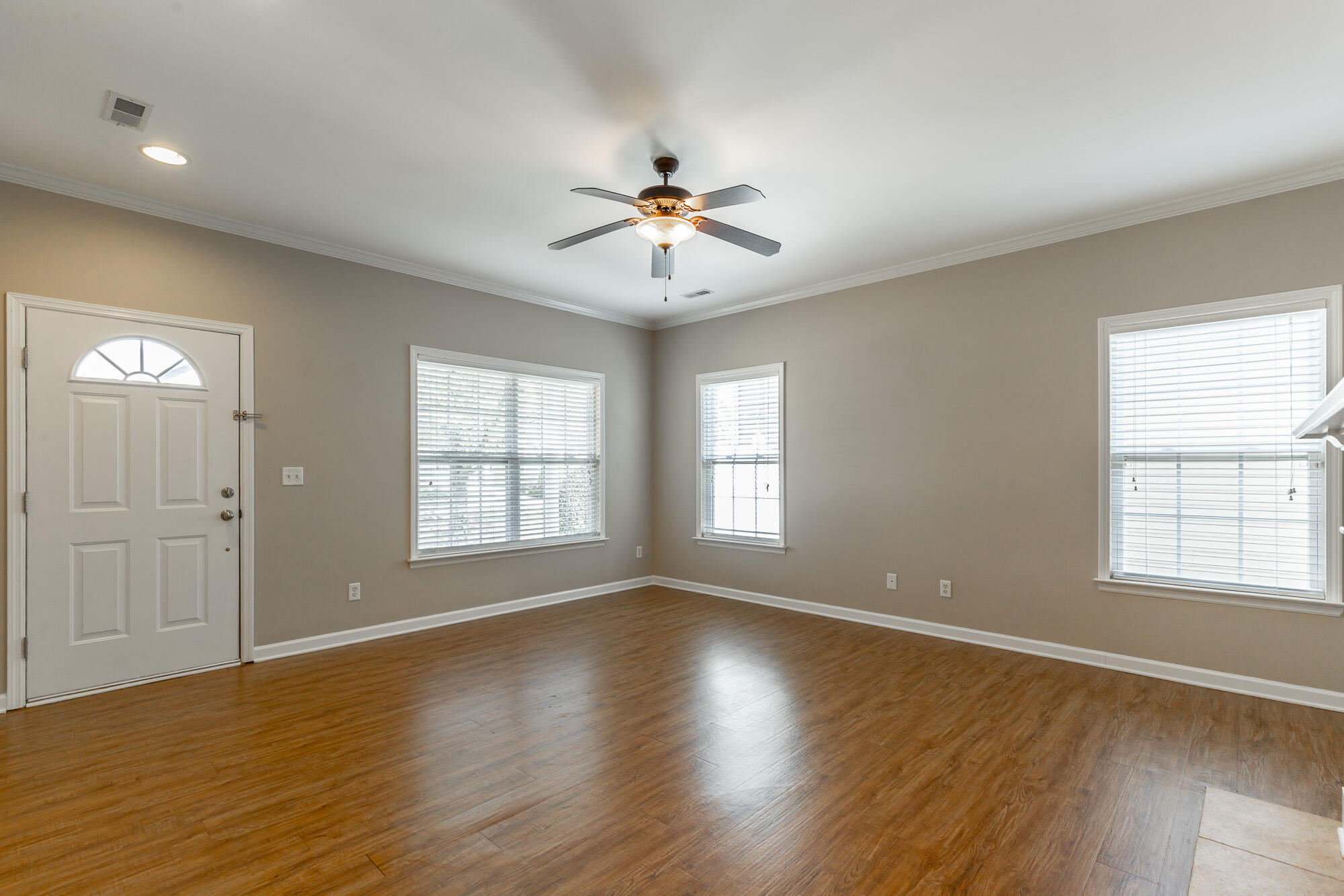 149 Callaway Court, Unit 639 Chattanooga, TN 37421 - Photo 13 of 45 149 Callaway Court HD-4