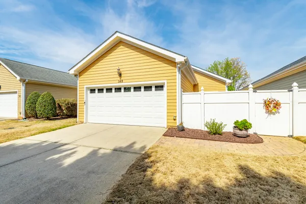$359,900 | 149 Callaway Court, Unit 639, Chattanooga, TN 37421
