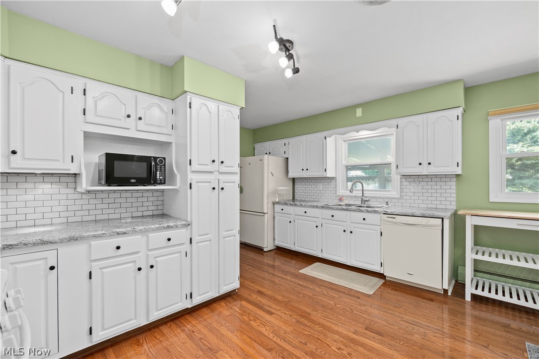429 Morton Road Vermilion, OH 44089 - Photo 9 of 40 Gallery Image 9