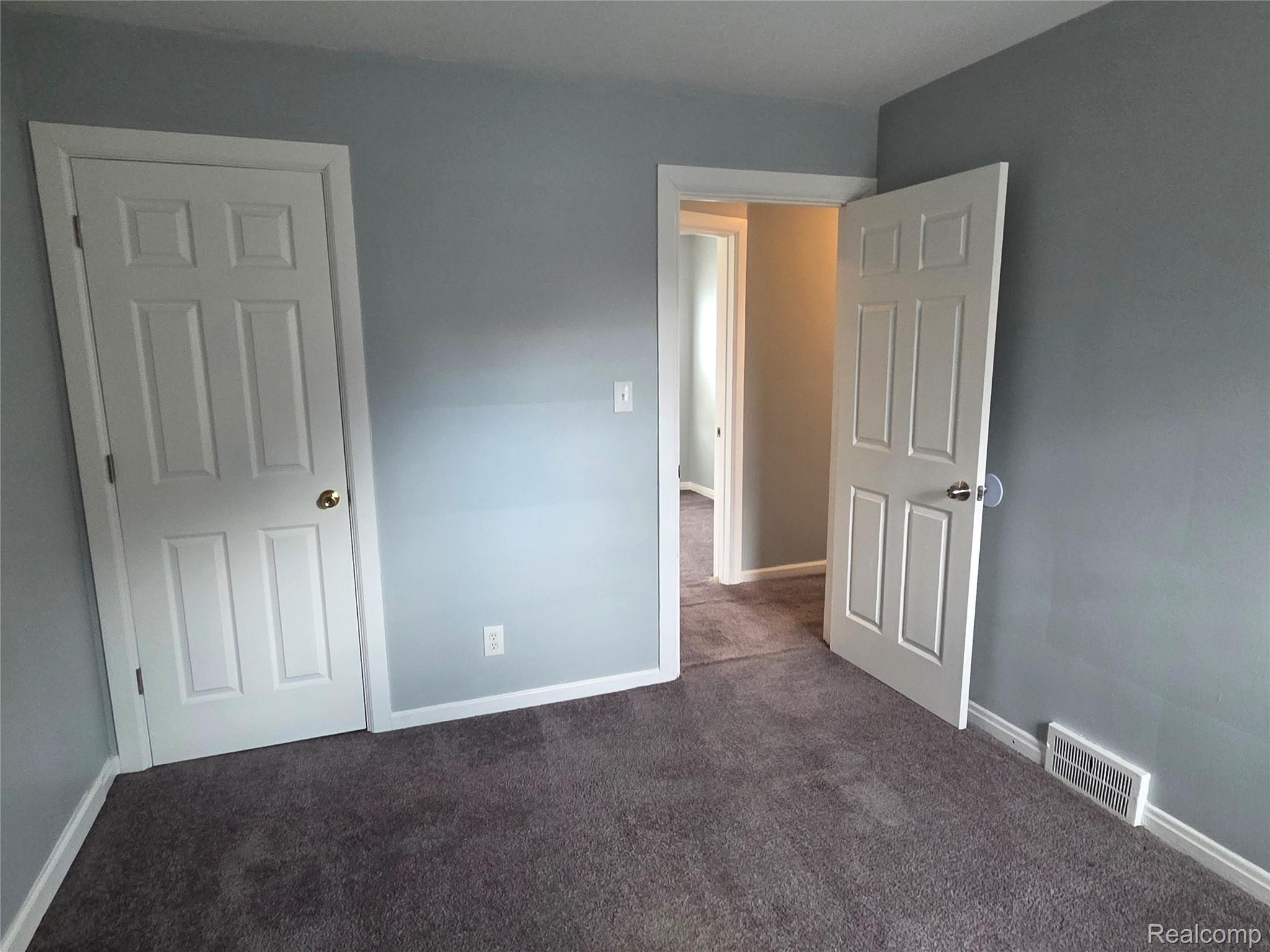 5927 Balfour Road Detroit, MI 48224 - Photo 22 of 25 20260406_123531.jpg