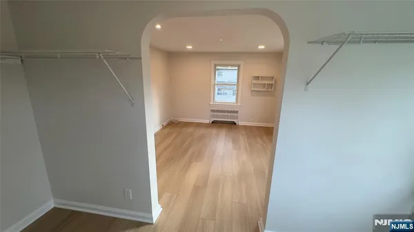$2,400 | 163 Center Street, Unit 2, New Milford, NJ 07646