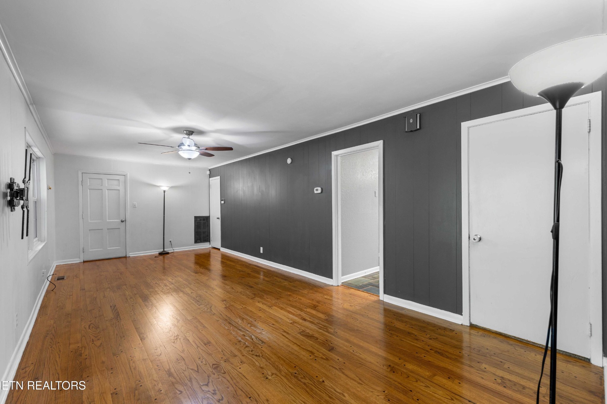 3608 Cherrylog Road Knoxville, TN 37921 - Photo 16 of 34 Gallery Image 16