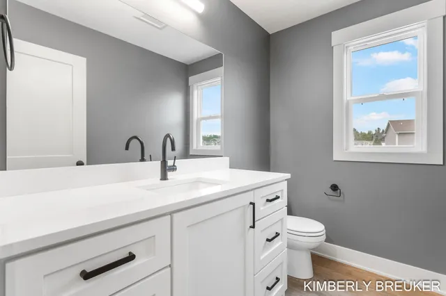 $499,900 | 6306 Roman Road, Allendale, MI 49401