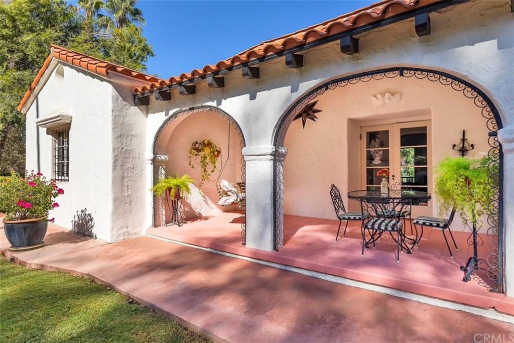 4670 Ladera Lane Riverside, CA 92501 - Photo 12 of 63