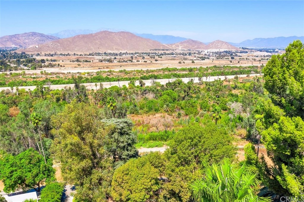 4670 Ladera Lane Riverside, CA 92501 - Photo 43 of 63 You never get tired looking-out into this panoramic view