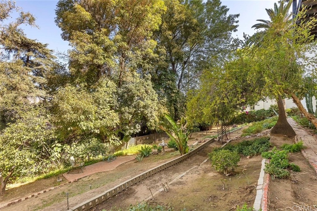 4670 Ladera Lane Riverside, CA 92501 - Photo 45 of 63