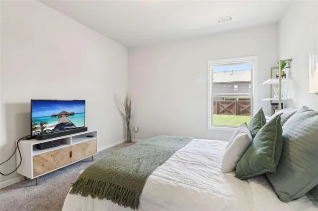 $500,000 | 66 Cottontail Lane, Loganville, GA 30052