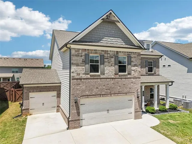 $500,000 | 66 Cottontail Lane, Loganville, GA 30052