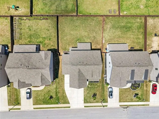 $500,000 | 66 Cottontail Lane, Loganville, GA 30052