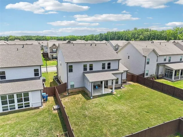 $500,000 | 66 Cottontail Lane, Loganville, GA 30052