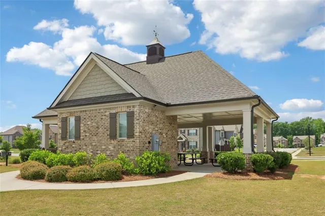 $500,000 | 66 Cottontail Lane, Loganville, GA 30052