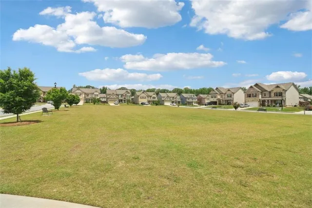 $500,000 | 66 Cottontail Lane, Loganville, GA 30052