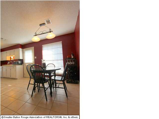 546 South Flannery Road Baton Rouge, LA 70815 - Photo 8 of 24 Gallery Image 8