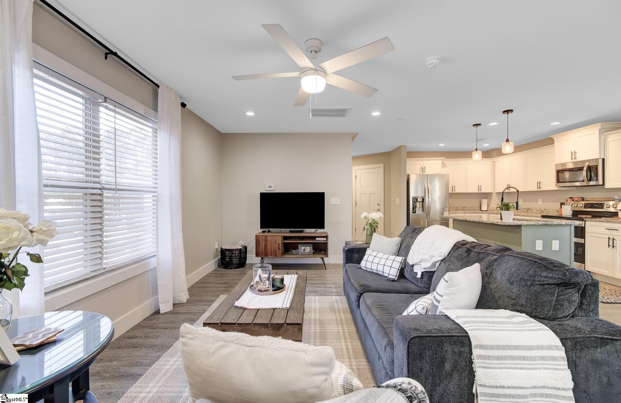 615 Hideaway Cove Inman, SC 29349 - Photo 18 of 41