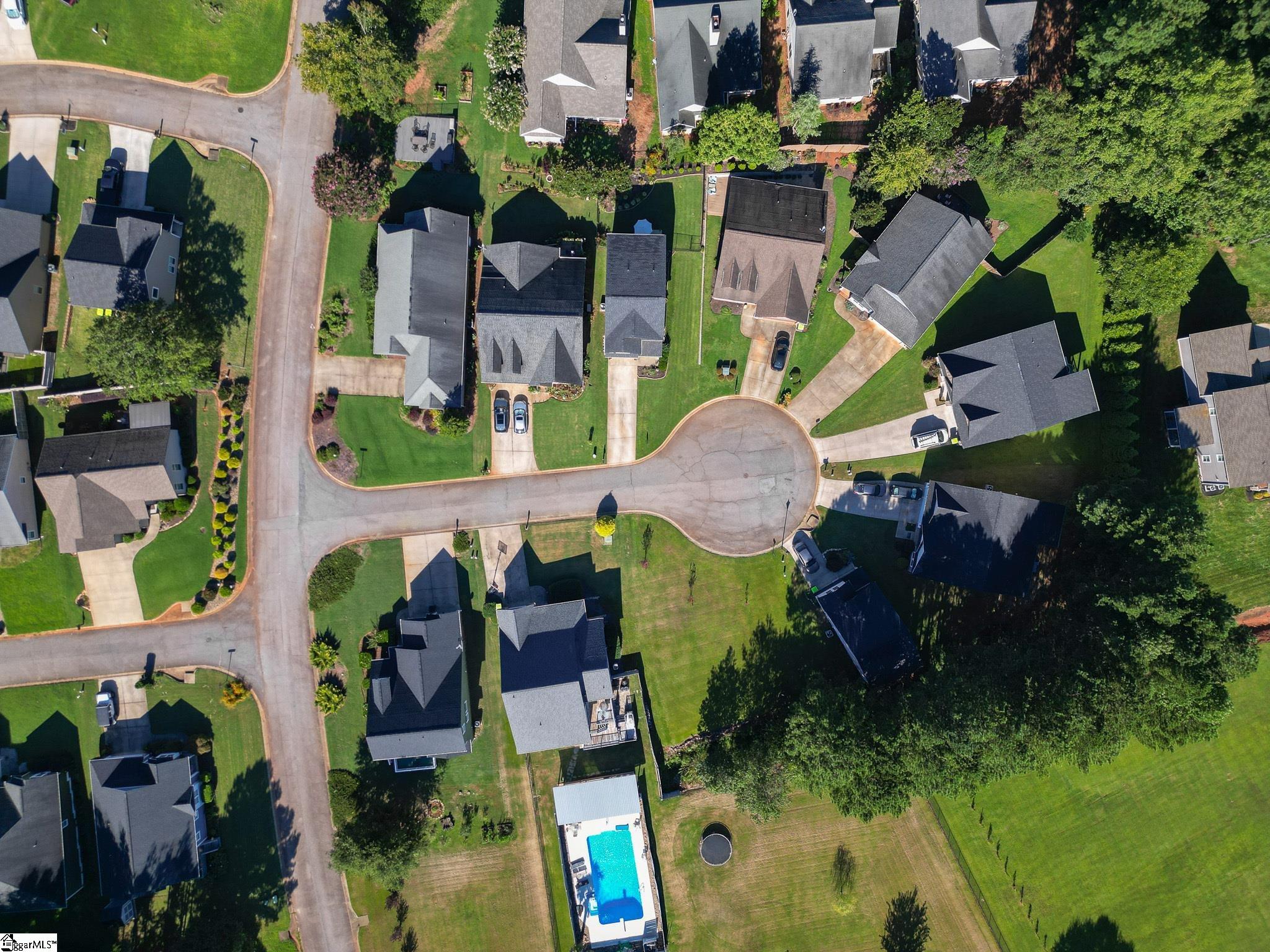 615 Hideaway Cove Inman, SC 29349 - Photo 3 of 41