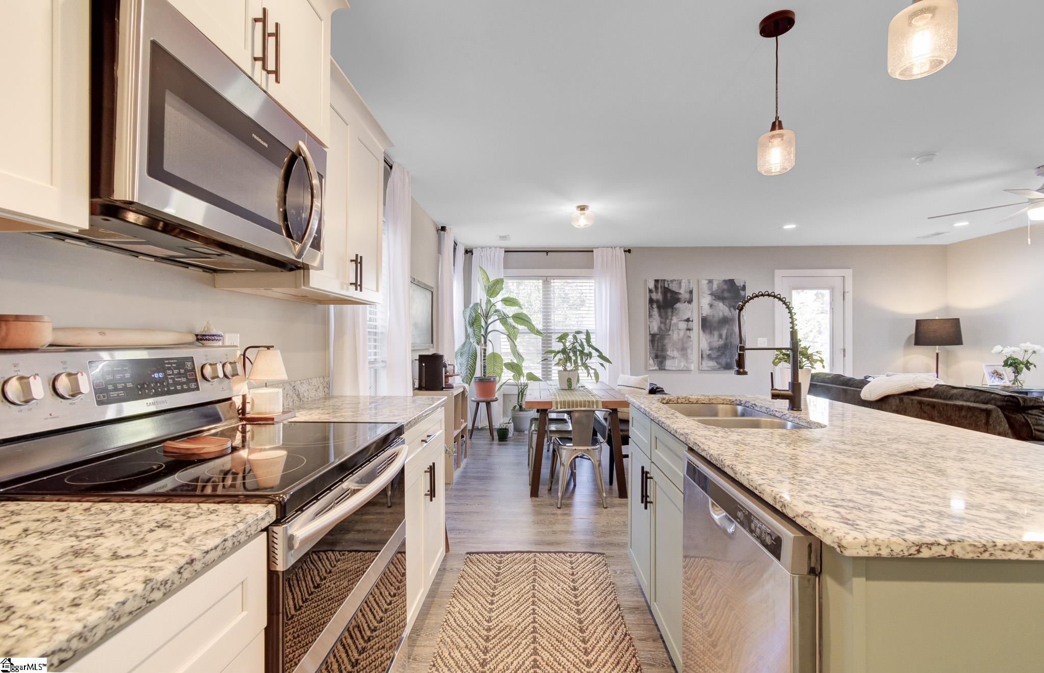 615 Hideaway Cove Inman, SC 29349 - Photo 5 of 41