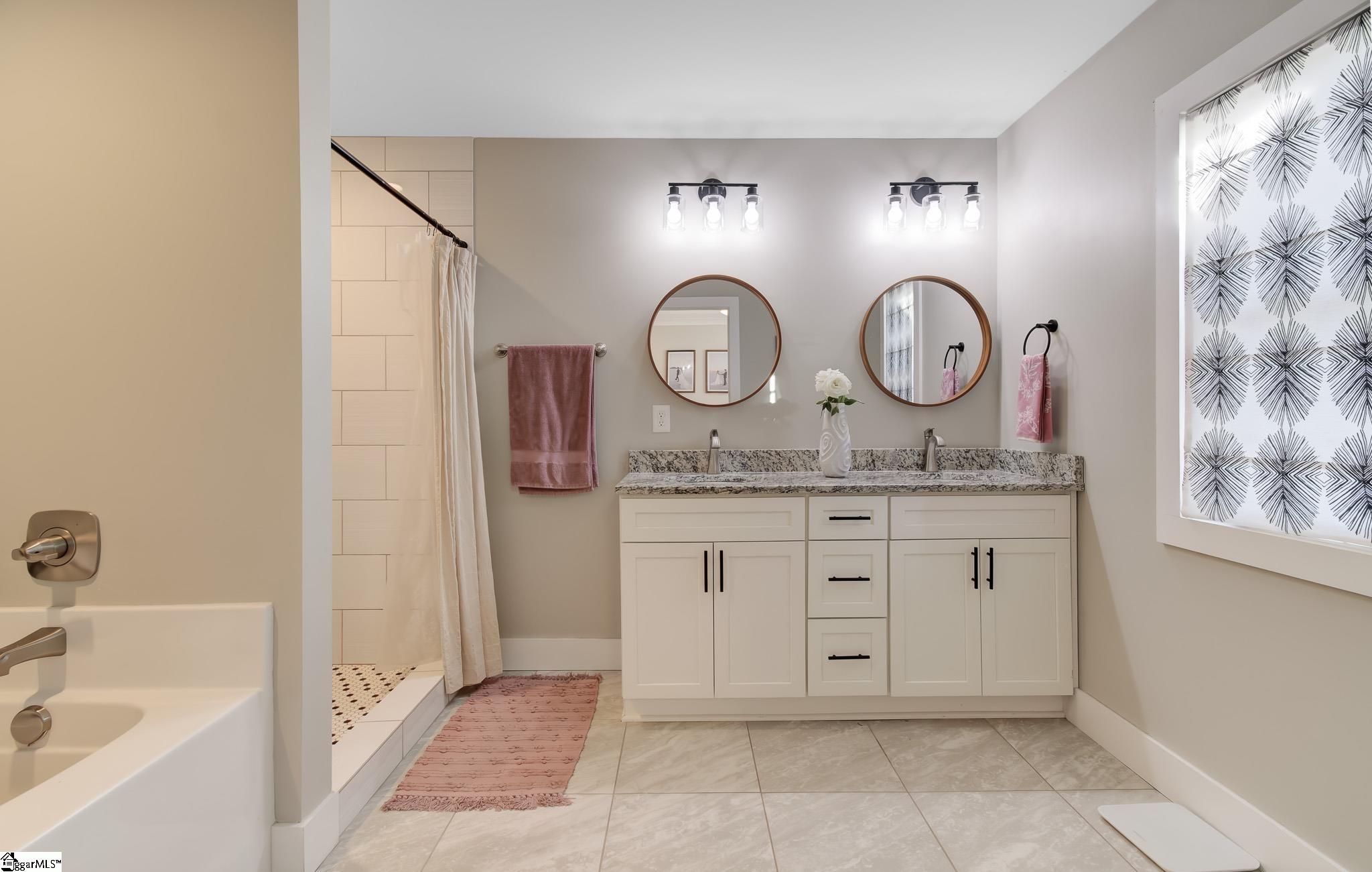 615 Hideaway Cove Inman, SC 29349 - Photo 9 of 41