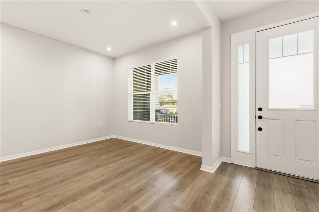 11956 Landing Point Loop Orlando, FL 32832 - Photo 2 of 29