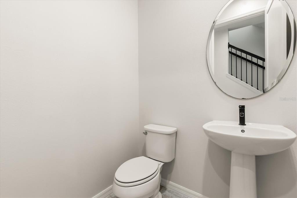 11956 Landing Point Loop Orlando, FL 32832 - Photo 5 of 29