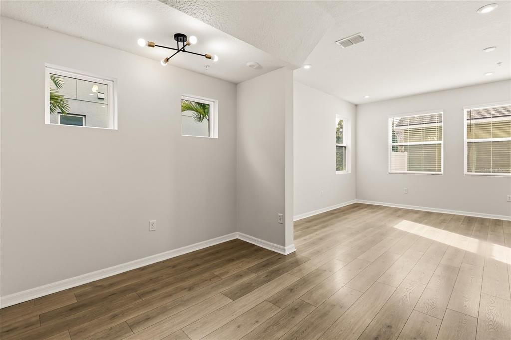 11956 Landing Point Loop Orlando, FL 32832 - Photo 6 of 29