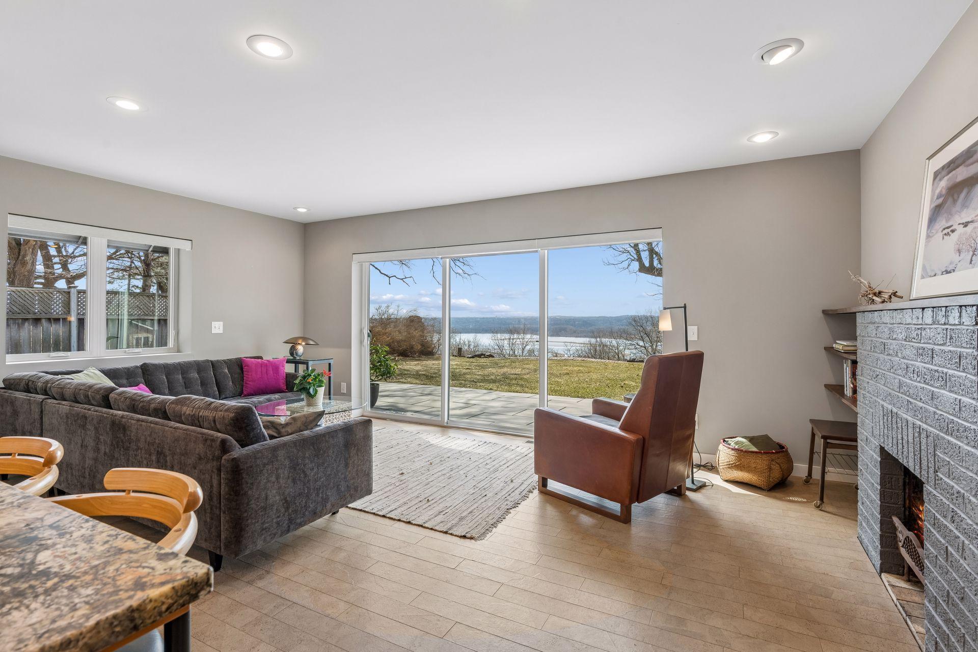 525 Burlington Road St. Paul, MN 55119 - Photo 11 of 52