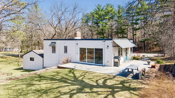 $435,000 | 525 Burlington Road, St. Paul, MN 55119
