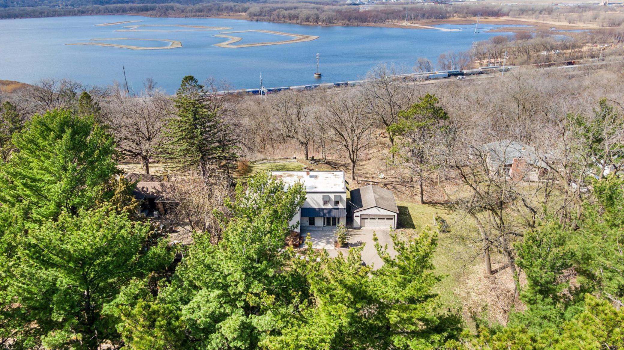 525 Burlington Road St. Paul, MN 55119 - Photo 7 of 52