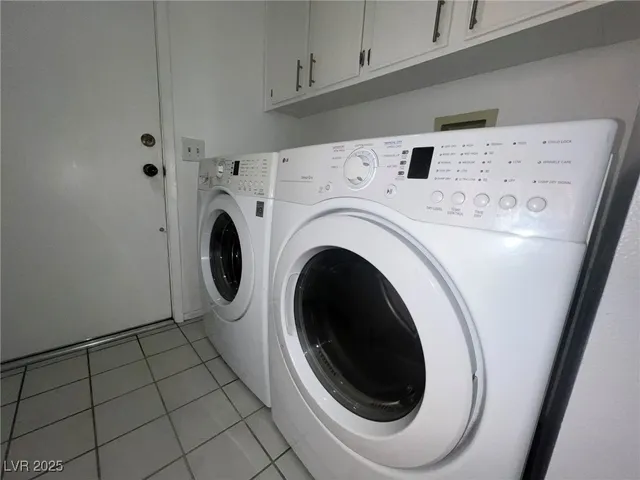 $2,100 | 1908 Misty Glade Drive, Las Vegas, NV 89119