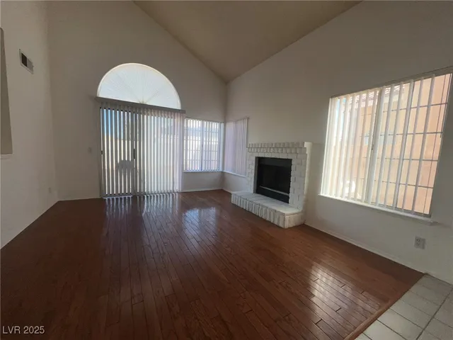 $2,100 | 1908 Misty Glade Drive, Las Vegas, NV 89119