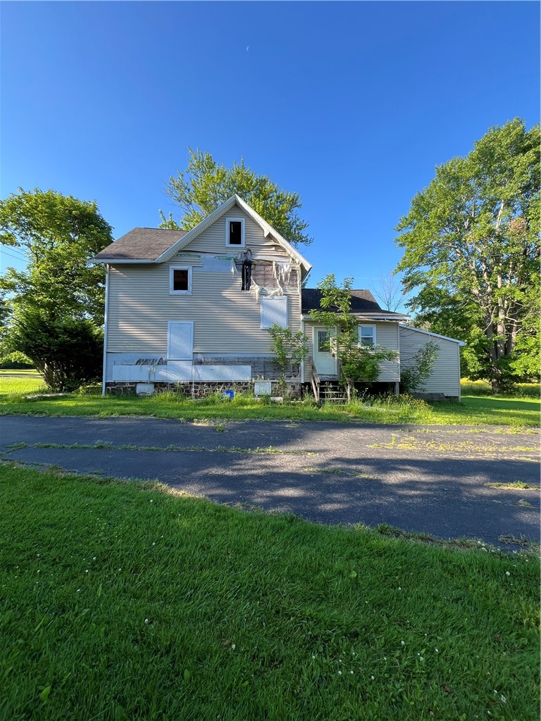 6705 Townline Road Williamson, NY 14589 - Photo 5 of 40