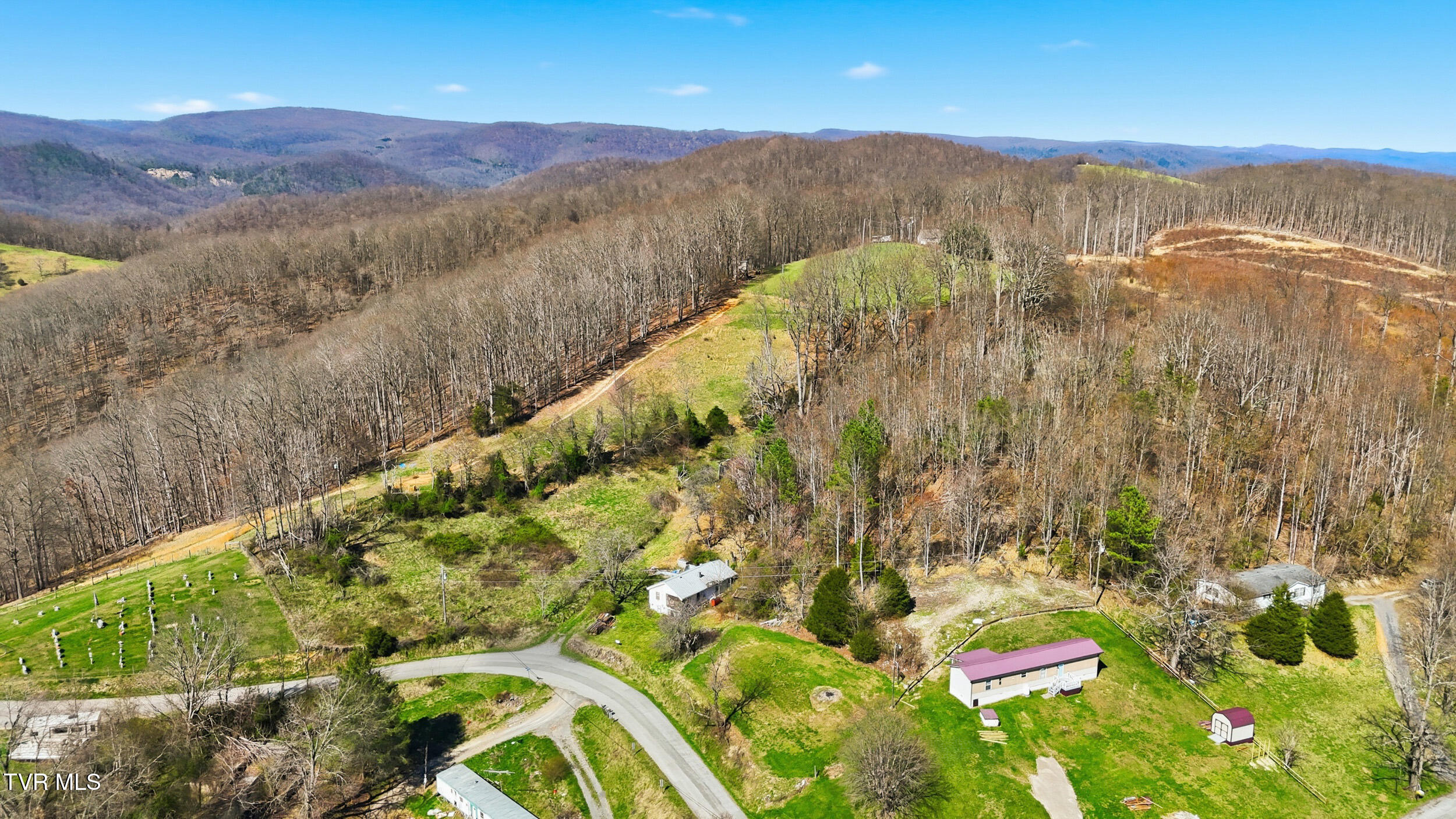 486 Cloud High Road Duffield, VA 24244 - Photo 13 of 19 9_486 cloud high rd-6