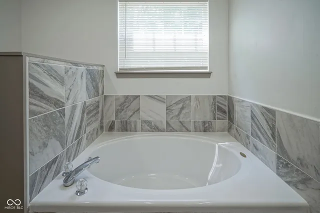 $365,000 | 3123 Bretton Court, Indianapolis, IN 46268