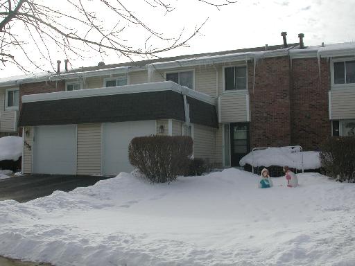 537 Thomas Road, Unit 537 Bolingbrook, IL 60440 - Photo 1 of 1