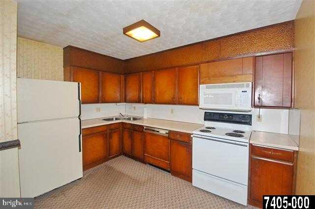 631 Bankert Road Hanover, PA 17331 - Photo 2 of 18