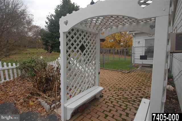 631 Bankert Road Hanover, PA 17331 - Photo 4 of 18