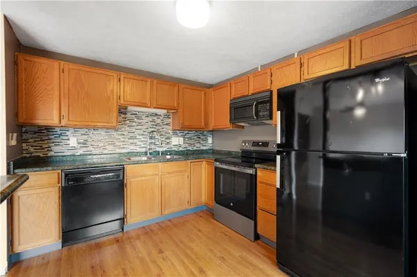 $249,900 | 2309 Elm Drive, Oakdale, PA 15071