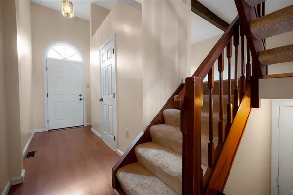 $249,900 | 2309 Elm Drive, Oakdale, PA 15071