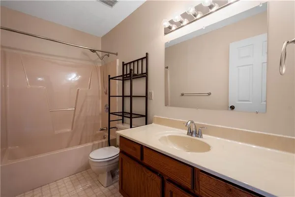 $249,900 | 2309 Elm Drive, Oakdale, PA 15071