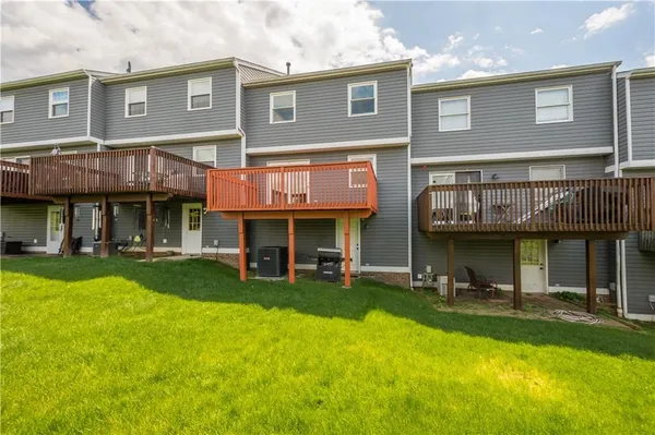 $249,900 | 2309 Elm Drive, Oakdale, PA 15071